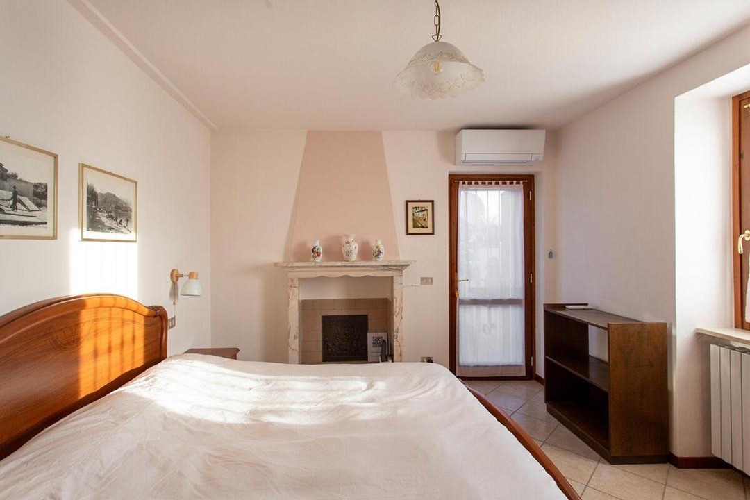 Photo of Bedroom in Portese