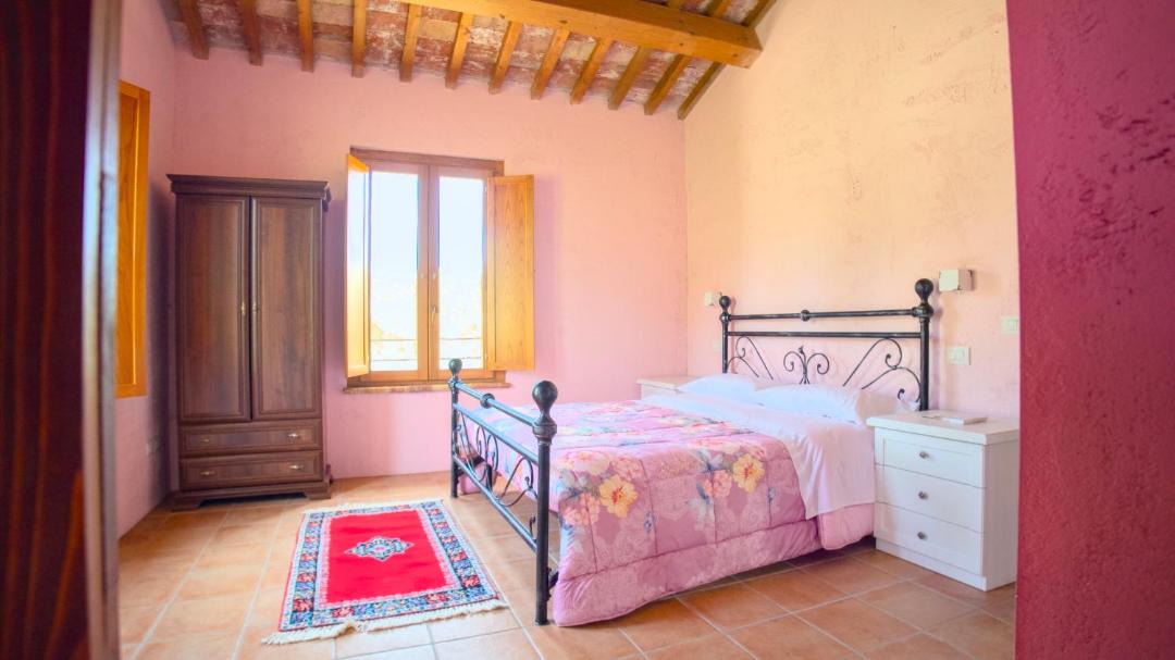 Photo of Bedroom in Offida