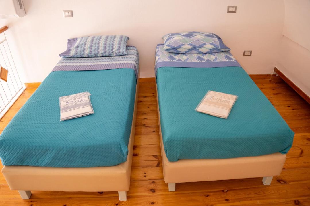 Photo of Bedroom in Meta