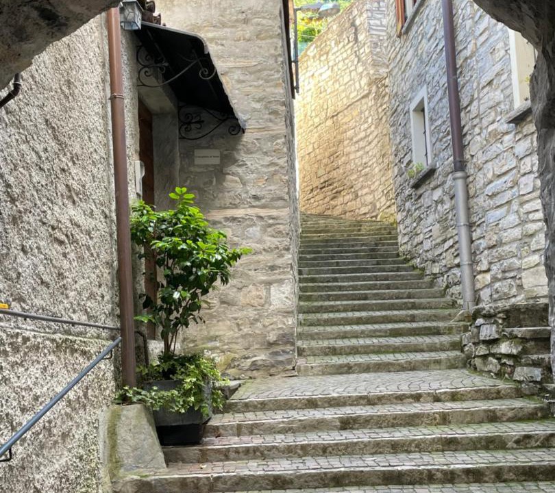 Photo of Others in Torno