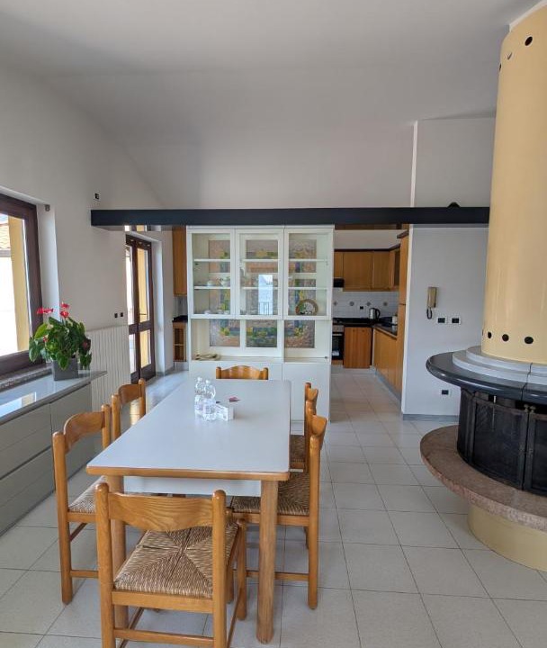 Photo of Kitchen in Marone