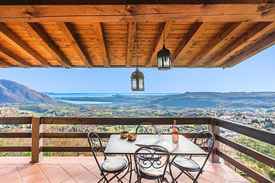 Photo of Patio Balcony in Villanuova sul Clisi