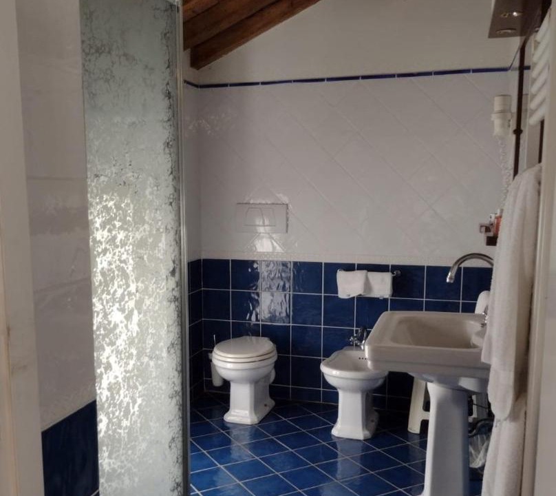 Photo of Bathroom in Sustinente