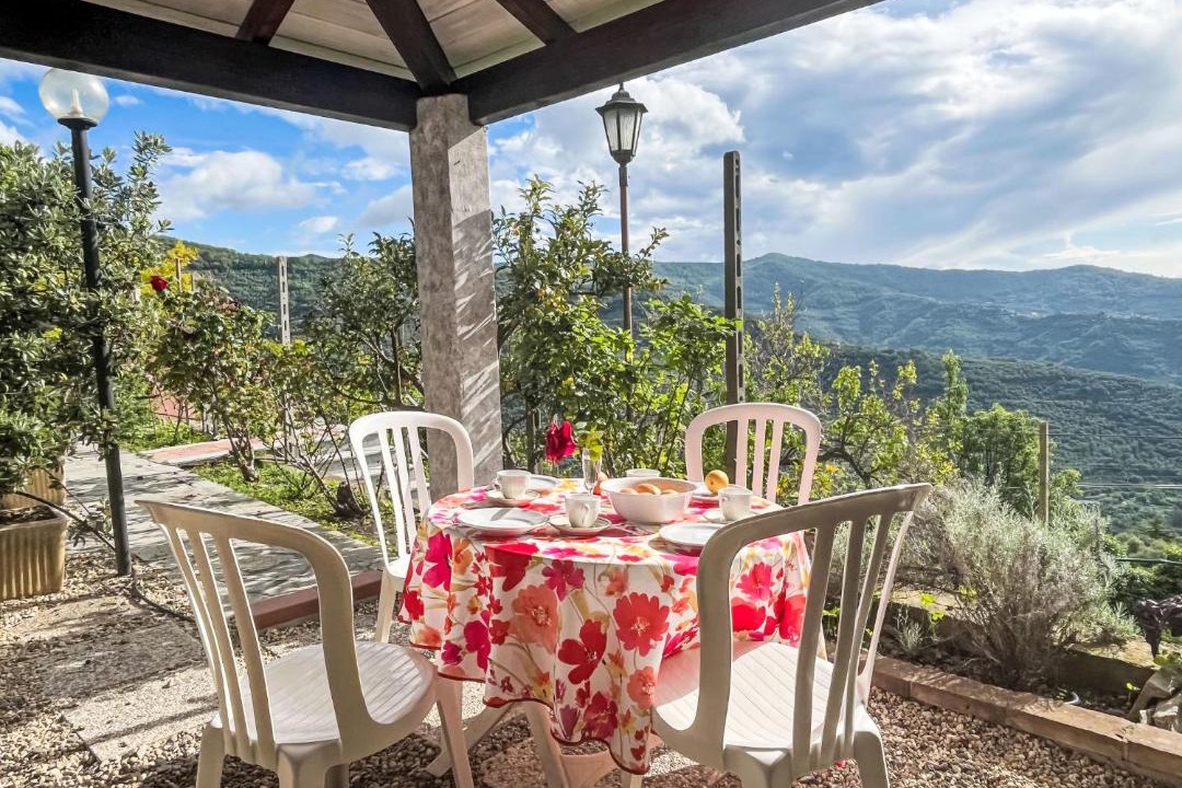 Photo of Patio Balcony in Valloria
