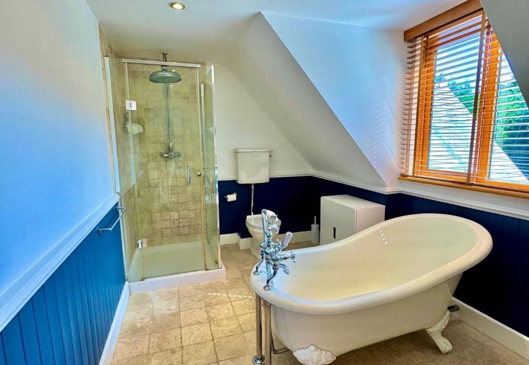 Photo of Bathroom in Ringwood