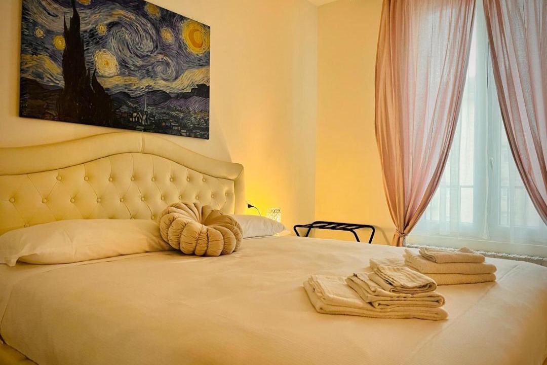 Photo of Bedroom in Intra