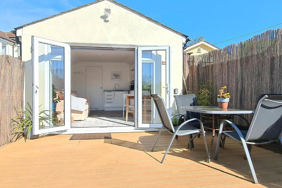 Photo of Patio Balcony in Etchinghill