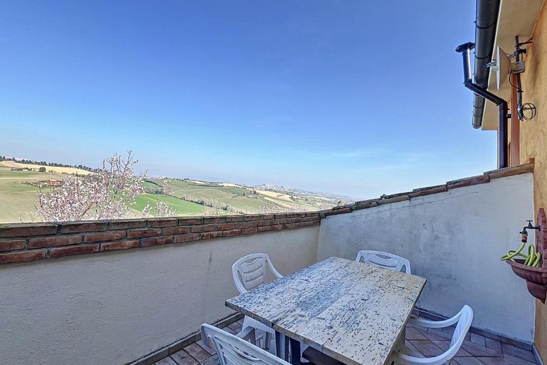 Photo of Patio Balcony in Recanati