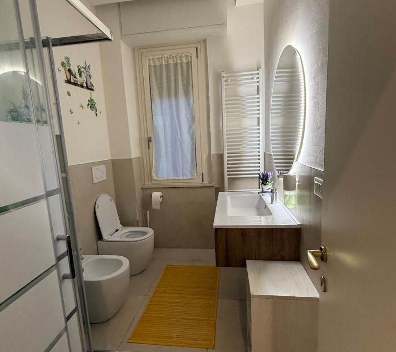 Photo of Bathroom in Montelabbate