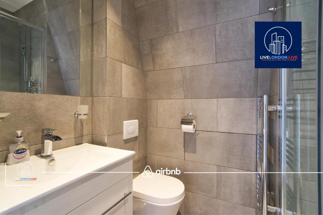 Photo of Bathroom in Dartmouth Park