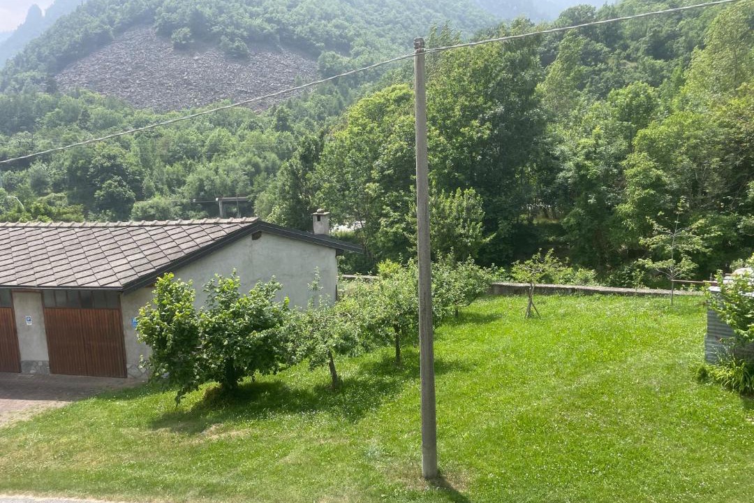 Photo of Others in Roreto