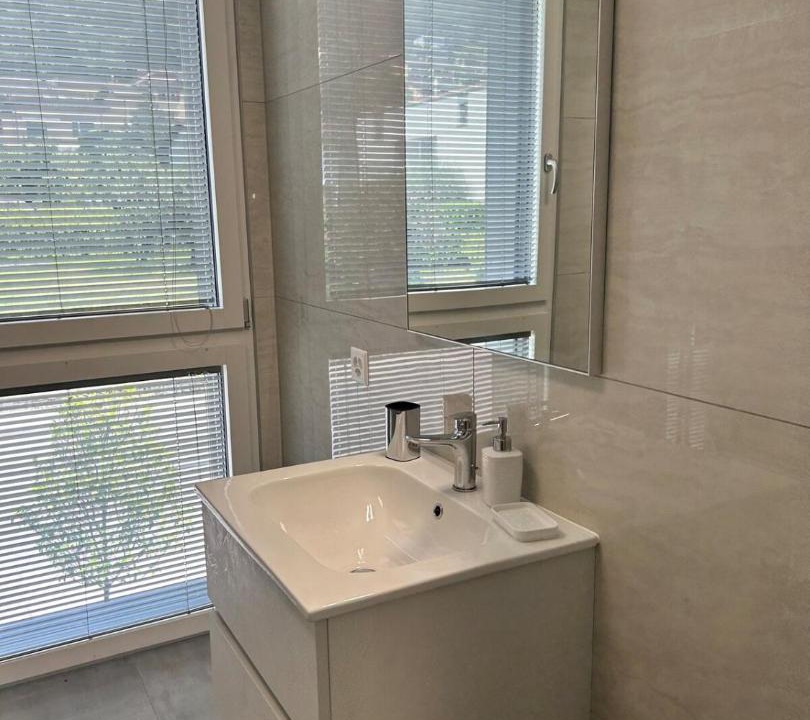 Photo of Bathroom in Melano