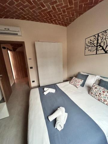 Photo of Bedroom in Penango