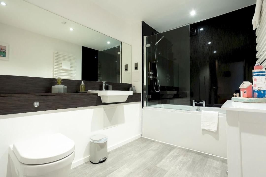 Photo of Bathroom in St. Andrews