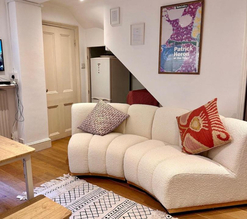 Photo of Livingroom in Finsbury