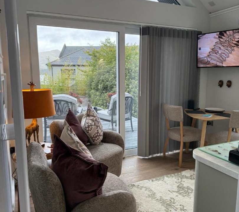 Photo of Livingroom in West Laroch