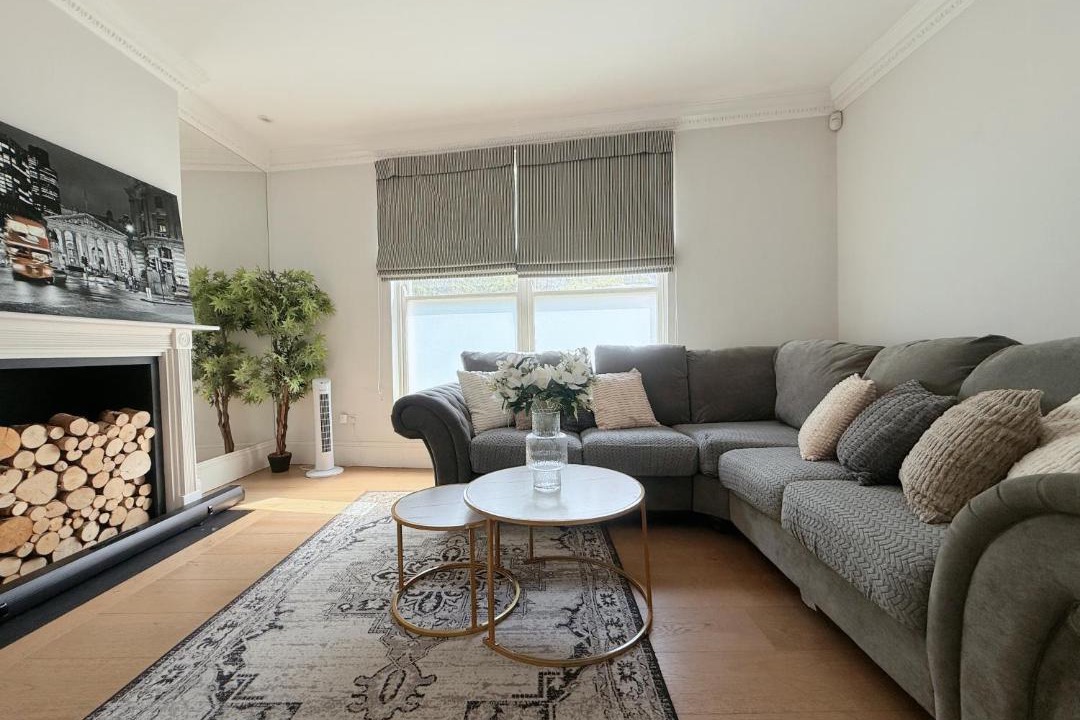 Photo of Livingroom in Churchill