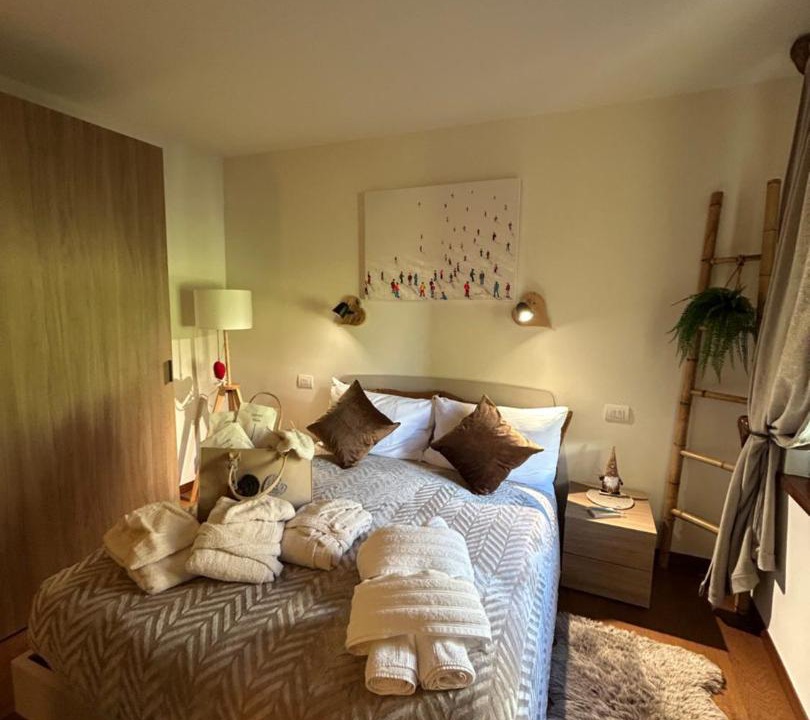Photo of Bedroom in Antagnod