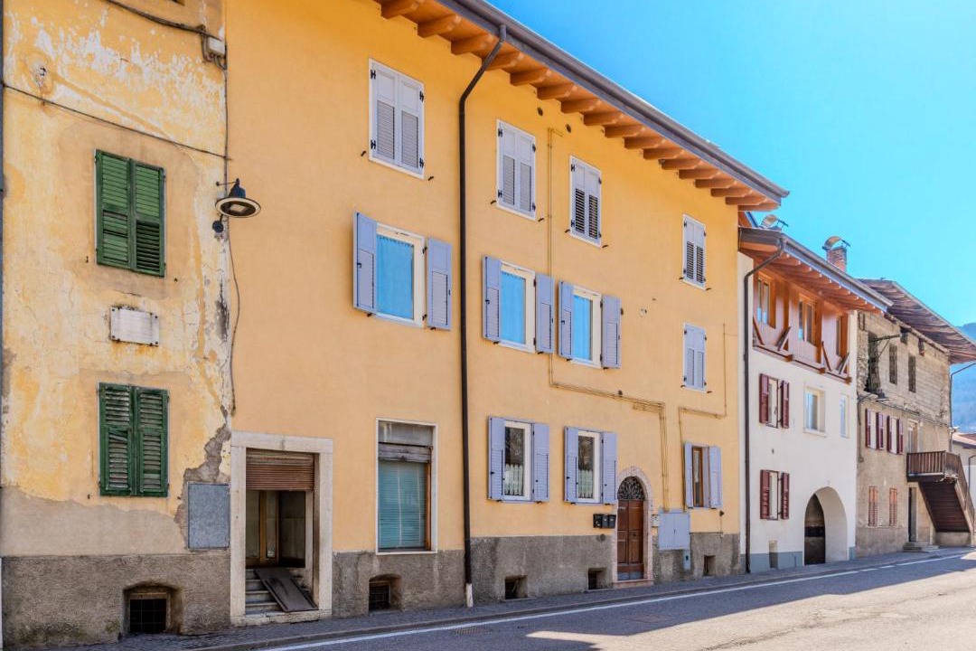 Photo of Buildings in Monclassico