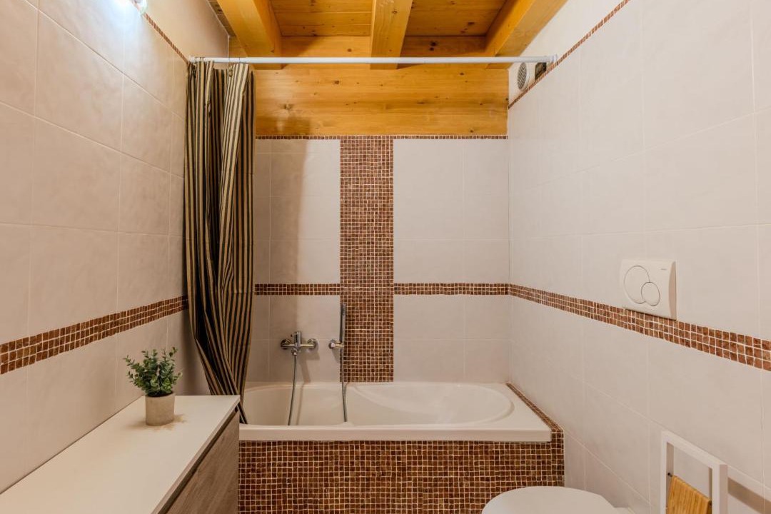 Photo of Bathroom in Monclassico
