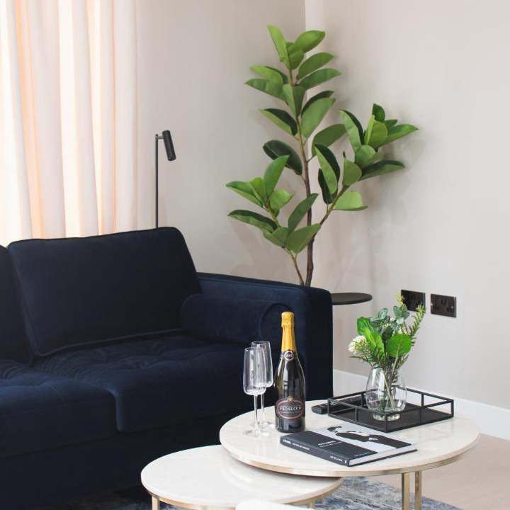 Photo of Livingroom in Sheldon