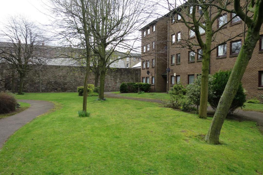 Photo of Buildings in Newington