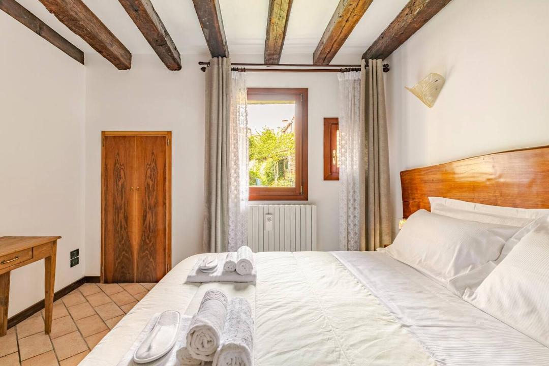 Photo of Bedroom in Longa