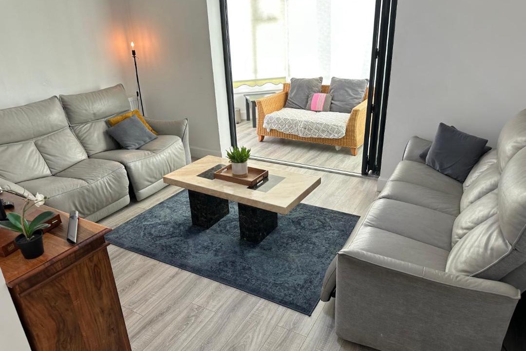 Photo of Livingroom in Colinton