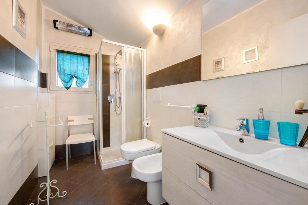 Photo of Bathroom in Portese