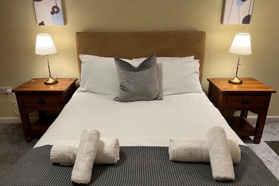 Photo of Bedroom in Queens Quarter