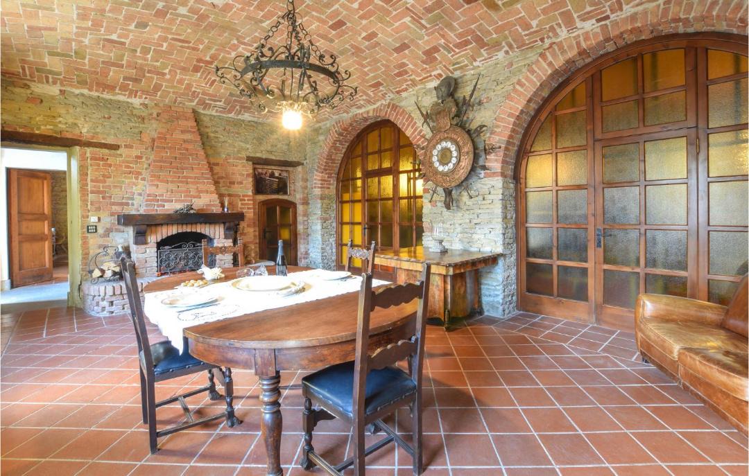 Photo of Kitchen in Santo Stefano Belbo