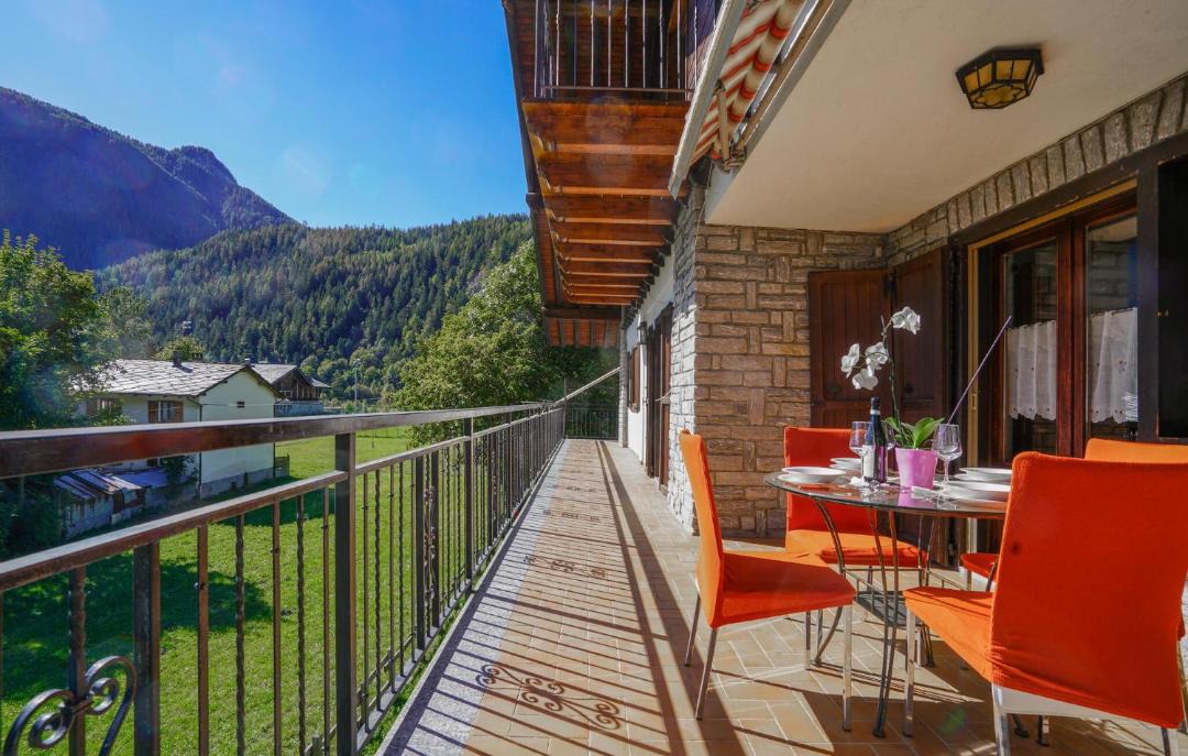 Photo of Patio Balcony in Vollon