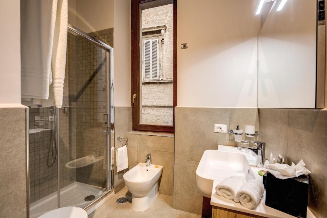 Photo of Bathroom in Rione V Ponte