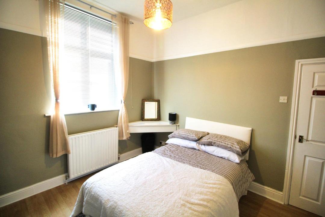 Photo of Bedroom in Shirley