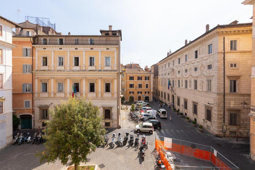 Photo of Buildings in Rione VII Regola
