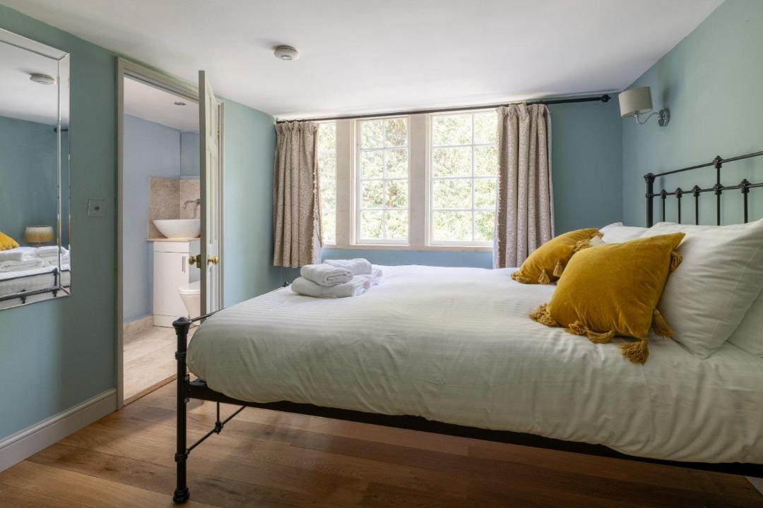 Photo of Bedroom in Box