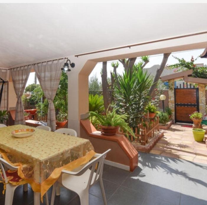 Photo of Patio Balcony in Reitani