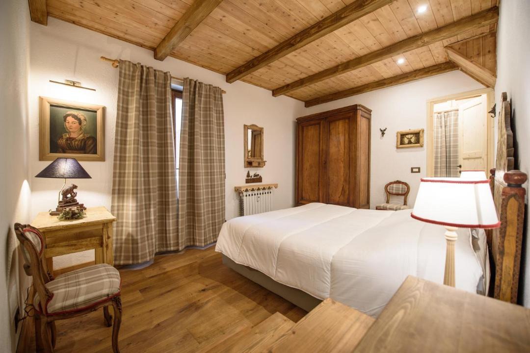 Photo of Bedroom in La Salle