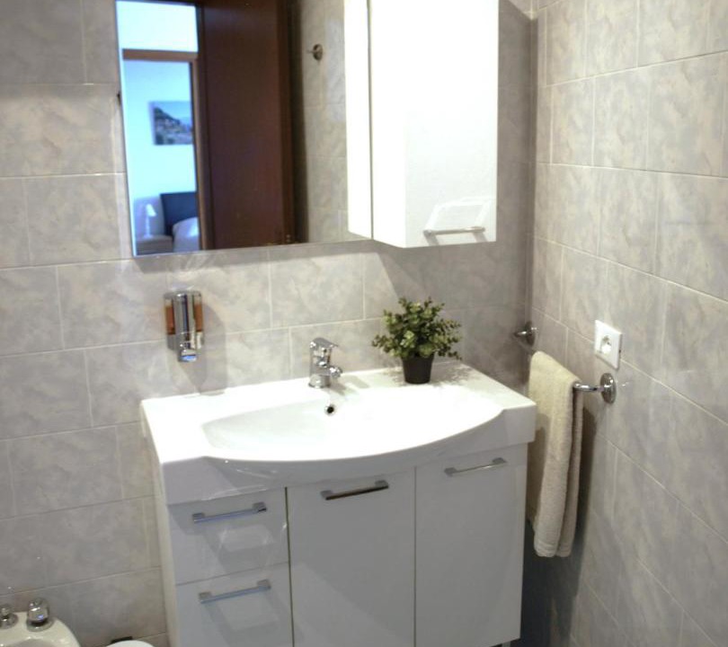 Photo of Bathroom in Aer
