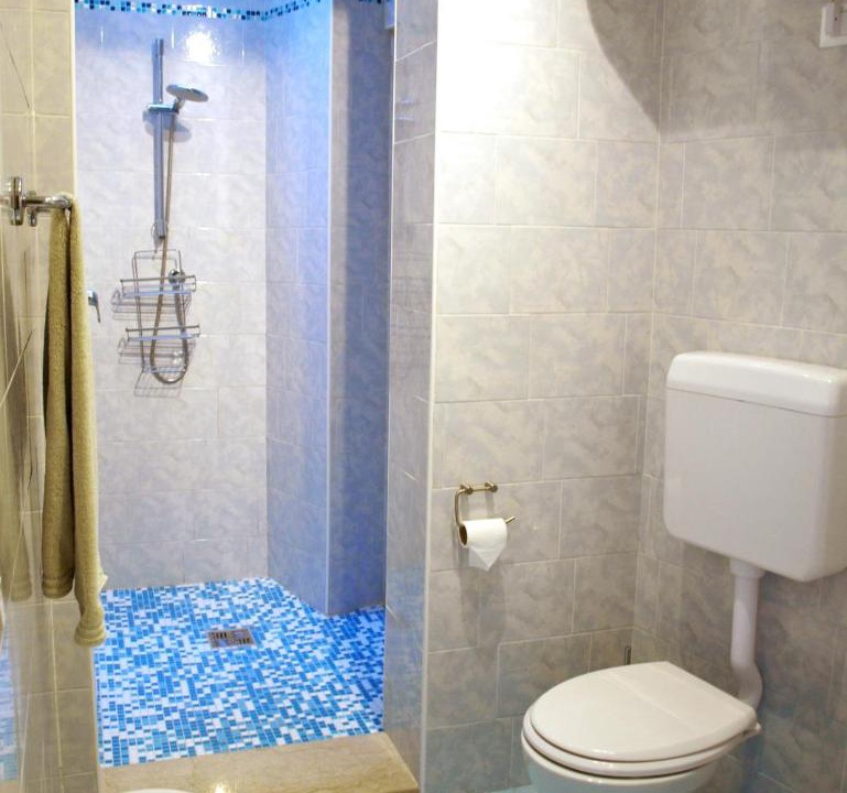Photo of Bathroom in Aer