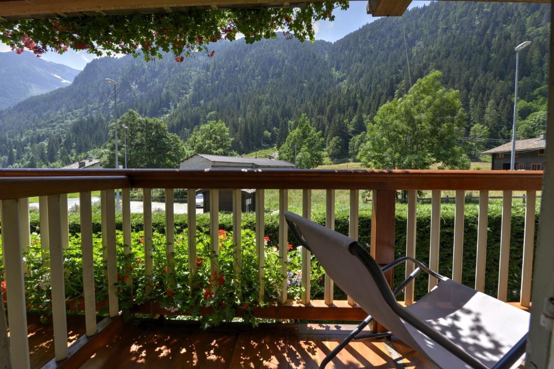 Photo of Patio Balcony in Gressoney-Saint-Jean