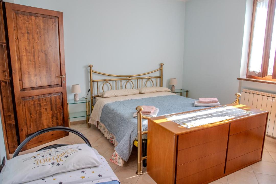 Photo of Bedroom in Mondavio