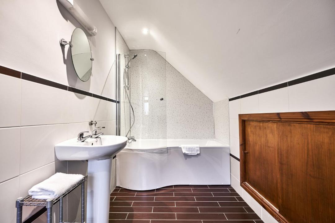 Photo of Bathroom in Armoy