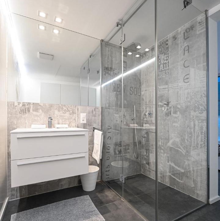 Photo of Bathroom in Melide