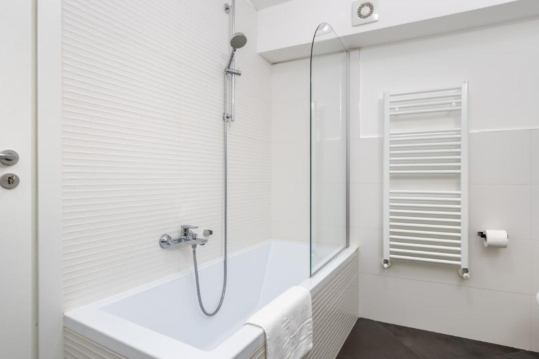 Photo of Bathroom in Roman Quarter