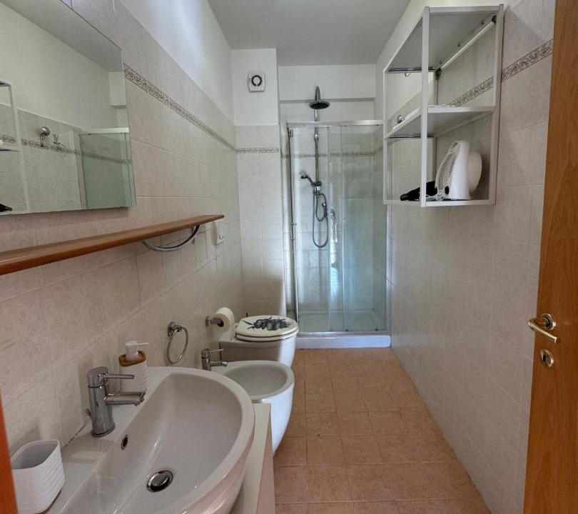 Photo of Bathroom in Latina