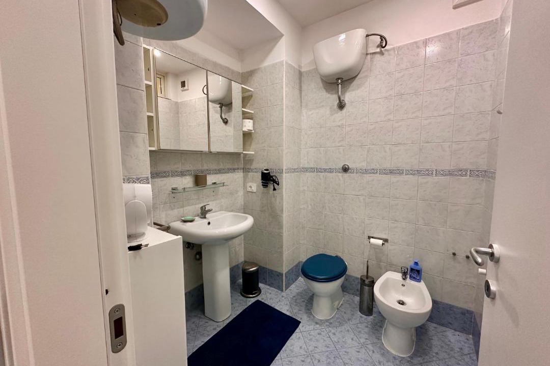 Photo of Bathroom in Mergellina