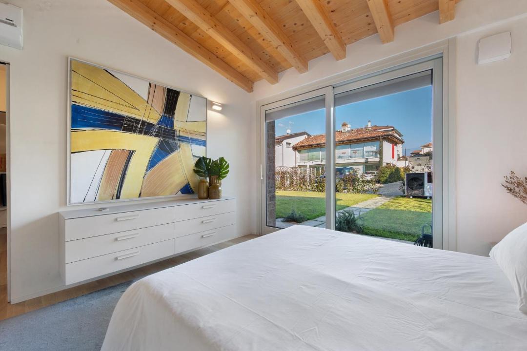 Photo of Bedroom in Iseo