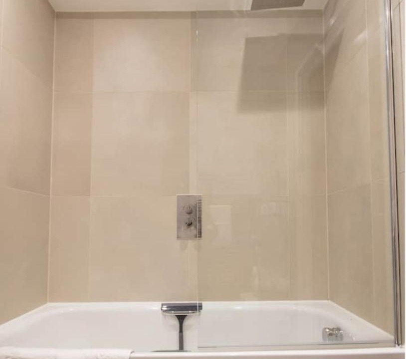 Photo of Bathroom in Vincent Square