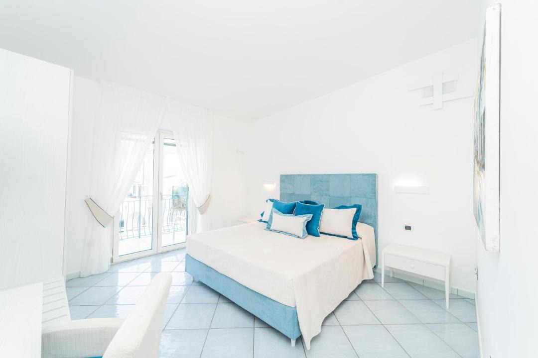 Photo of Bedroom in Minori